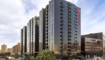 Горящий тур в отель RAMADA HOTEL & SUITES AJMAN 4* из Санкт-Петербурга вылет 22.01.2025
