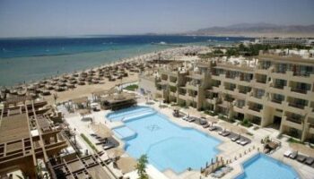 Горящий тур в отель IMPERIAL SHAMS ABU SOMA 5* из Санкт-Петербурга вылет 20.01.2025