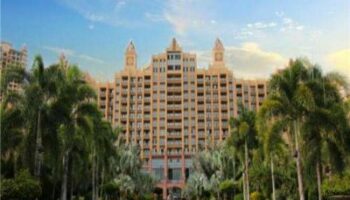 Горящий тур в отель WYNDHAM HAINAN CLEARWATER BAY RESORT 5* из Санкт-Петербурга вылет 09.02.2025