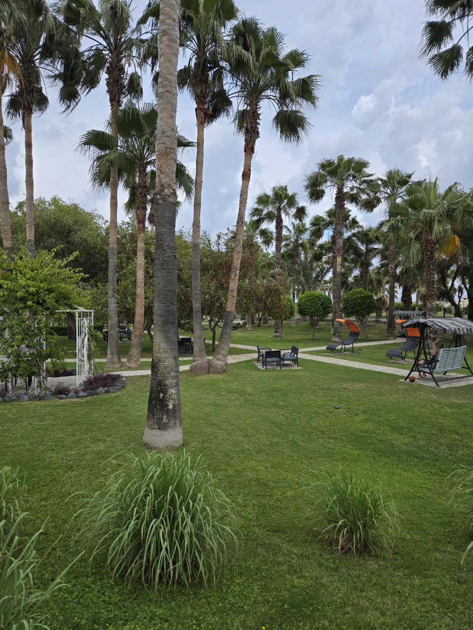 Vonresort Golden-Coast - территория отеля