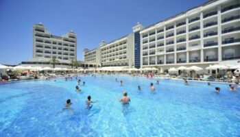 Горящий тур в отель LAKE & RIVER SIDE HOTEL & SPA 5* из Санкт-Петербурга вылет 09.11.2025