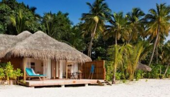 Горящий тур в отель VELIGANDU ISLAND RESORT 4* из Санкт-Петербурга вылет 20.06.2026