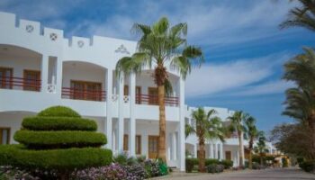 Горящий тур в отель HAPPY LIFE VILLAGE 4* из Санкт-Петербурга вылет 24.03.2026