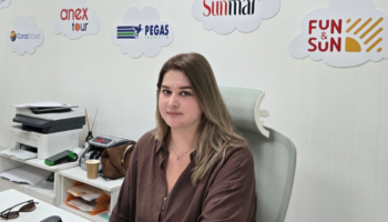 Менеджер Валерия Балабосова
